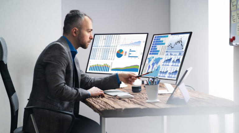 Read more about the article The Essential Role of Data Analysts in Every Business: Why They’re Crucial and How They Drive Success